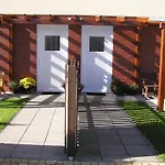 Gonda * Hradec Králové