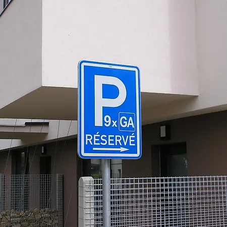 Gonda *